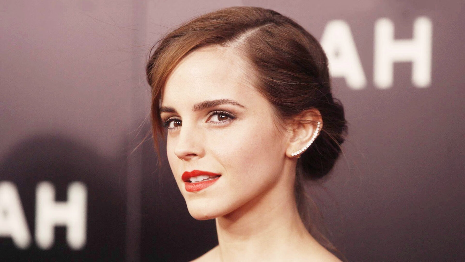 leyu乐鱼-球员联盟举办慈善赛，用爱心传递正能量，足球明星慈善赛