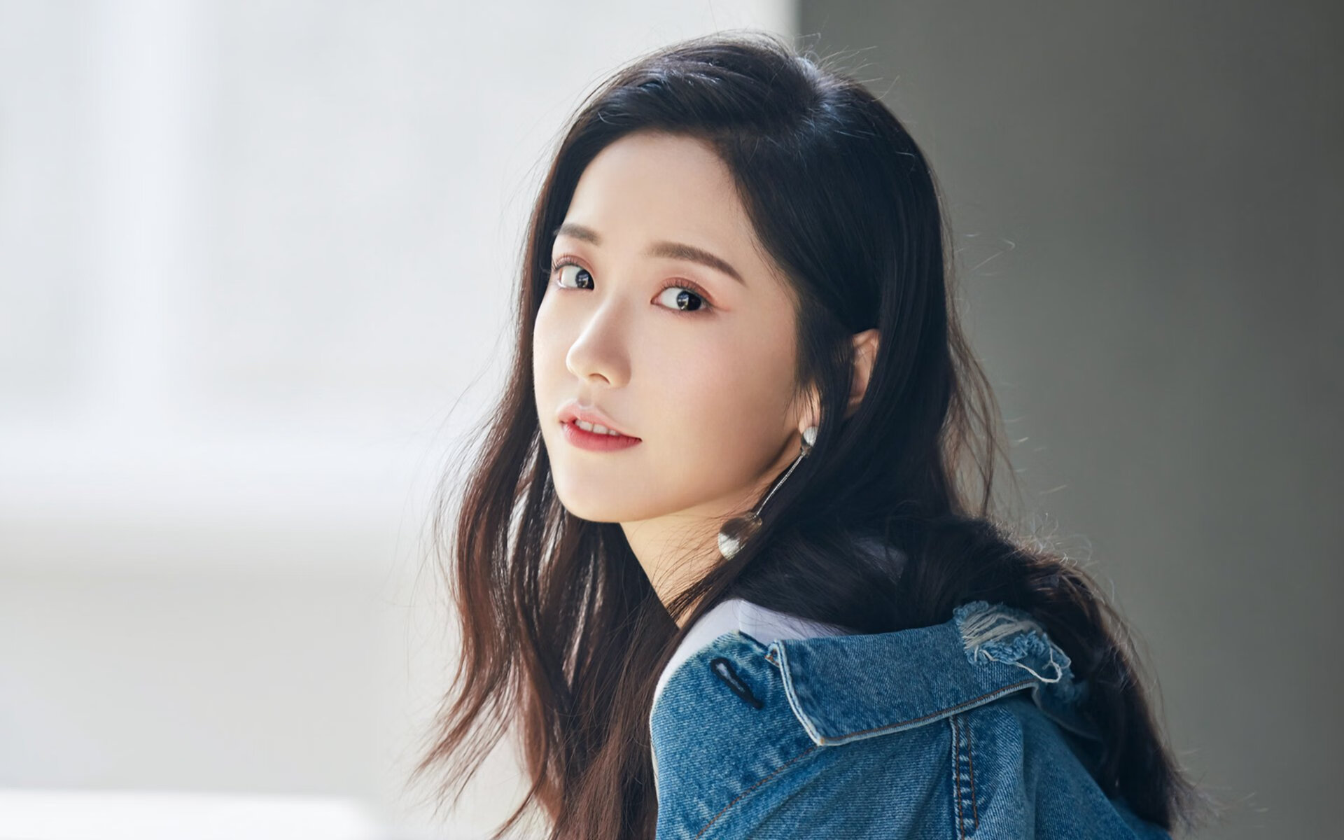 足球运动员商业代言合作频繁,多元化发展,足球代言人