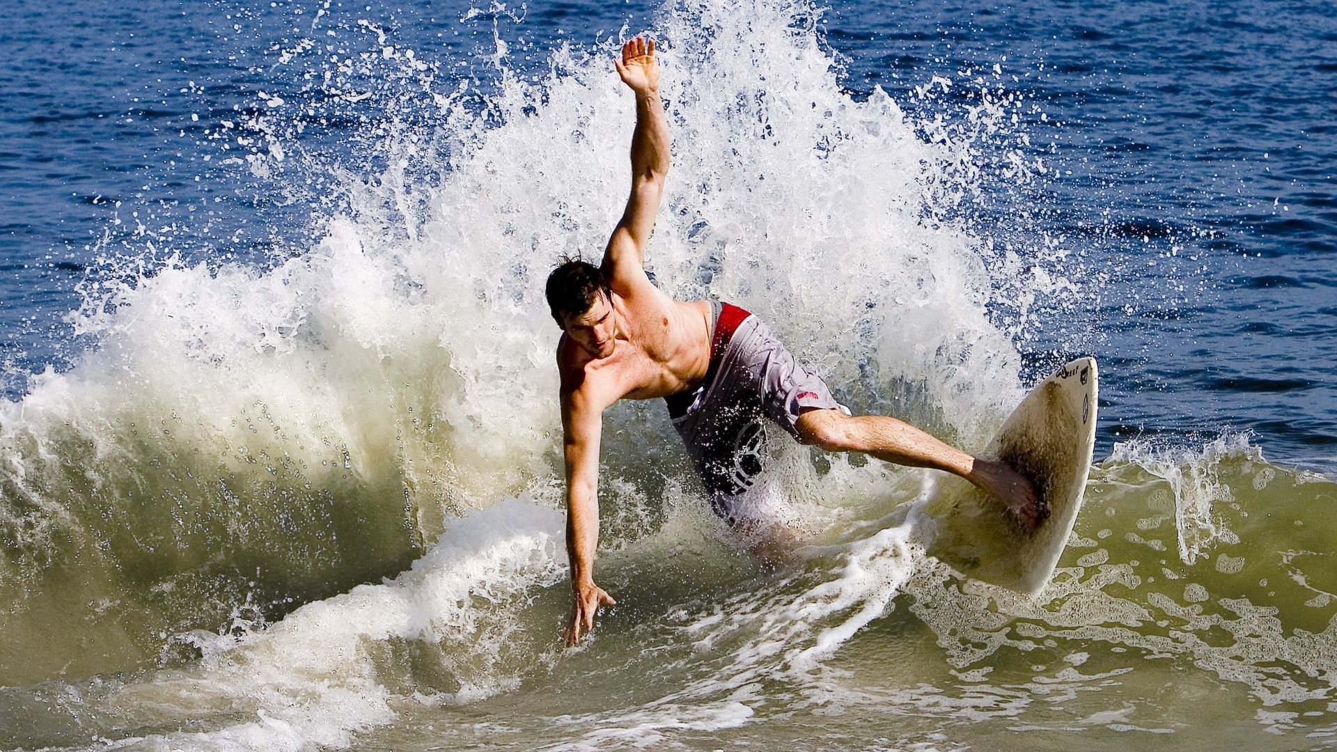 乐鱼体育下载-球迷投票：想象中“理想”NBA阵容