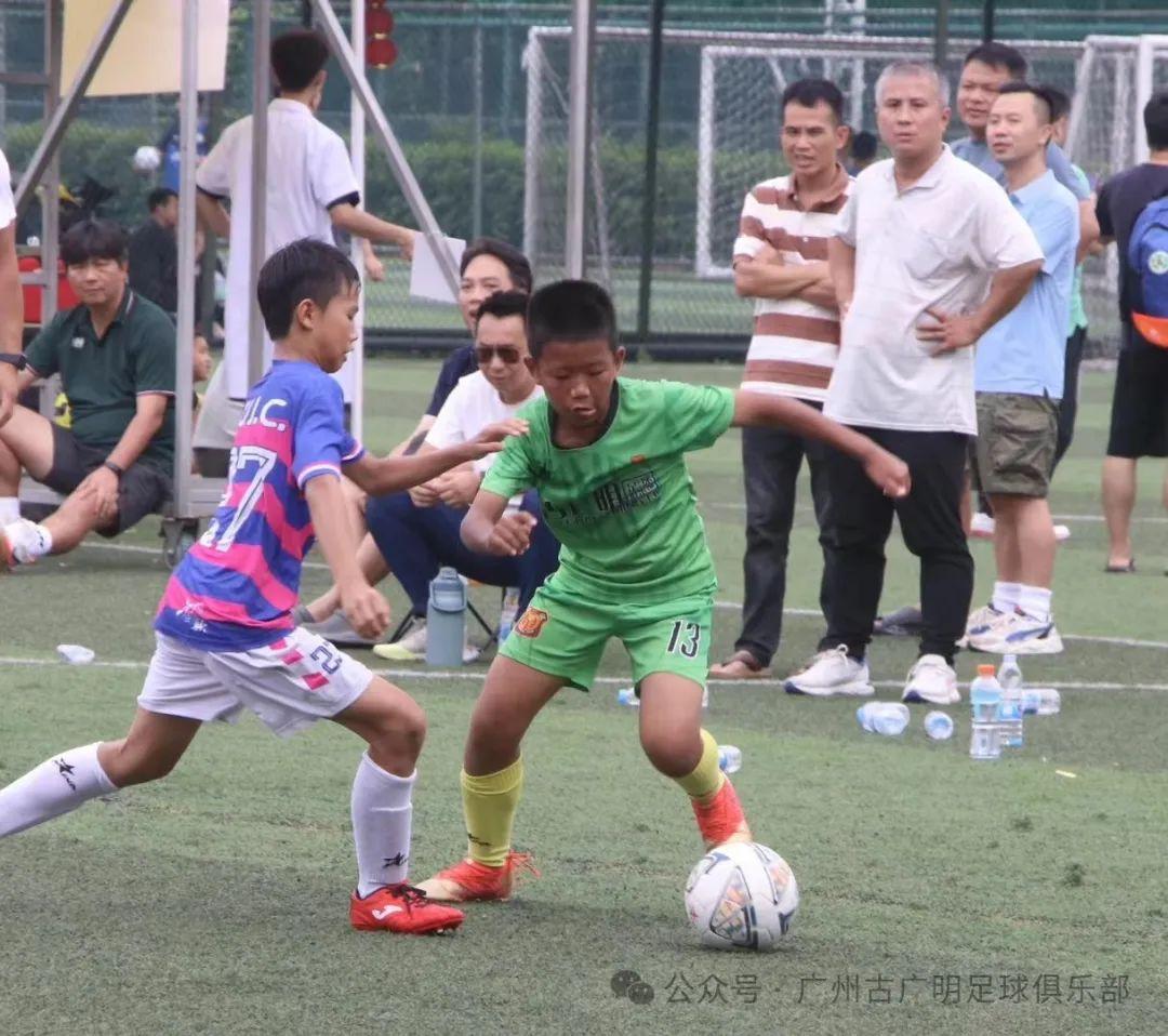 乐鱼体育：中国足球青训体系迎来重大突破的简单介绍
